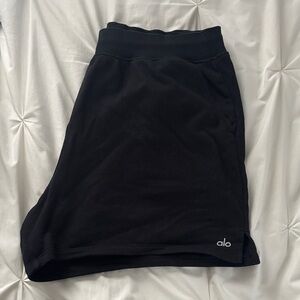 Alo Low Key Sweat Short - Black